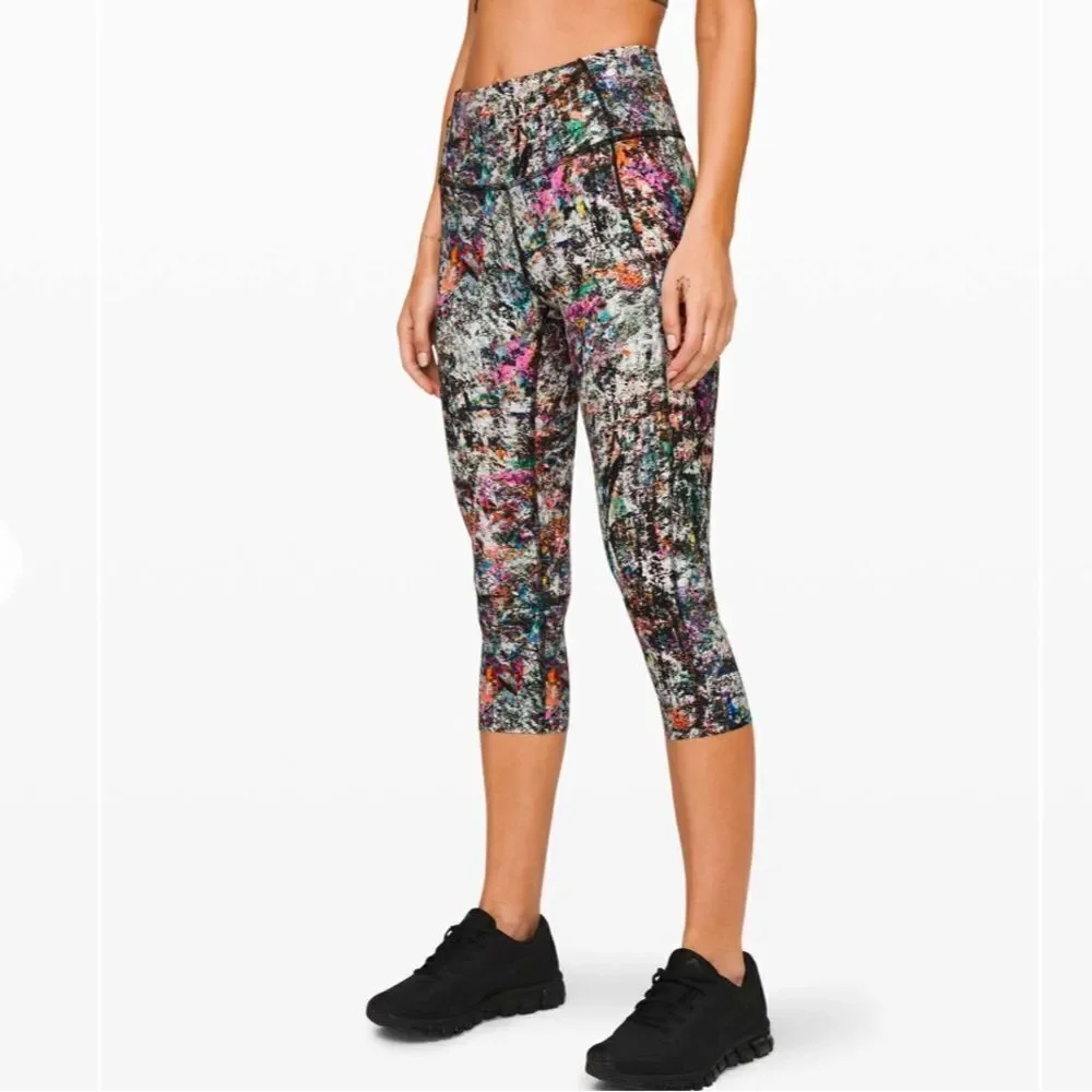 Lululemon Fast and Free Crop II 19